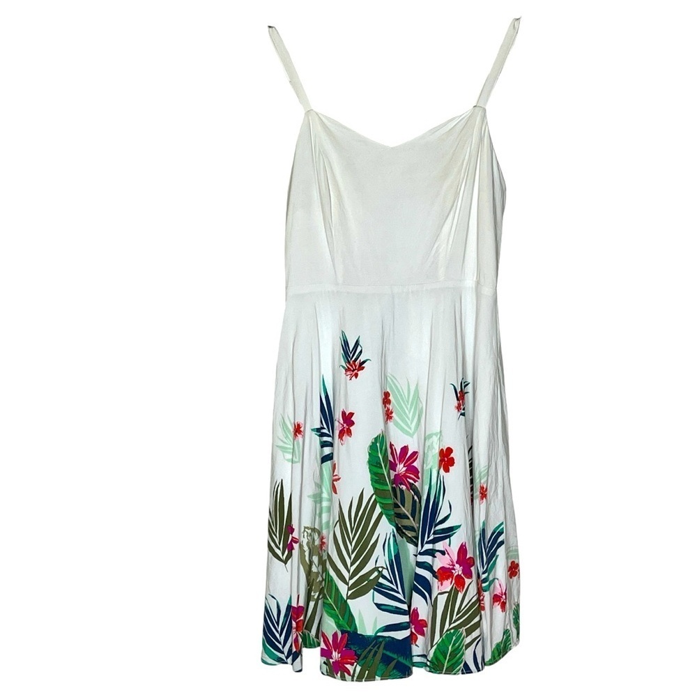 Old Navy Spaghetti Strap Cami Dress White Tropical Floral Smocked Back Small